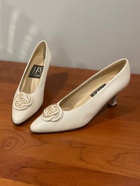 Town Shoes Pumps